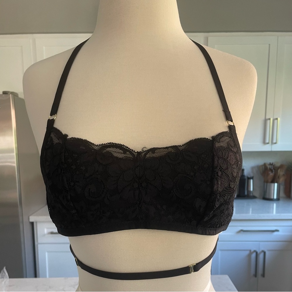 NWT We are HAH x
Free People Don't Cross Me Halter Lace Bra Top in Black‎